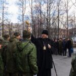 Епископ Викентий благословил присягнувших воспитанников казачьего кадетского корпуса